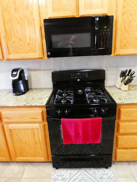 1781 E Arrowhead Pl, Tulare, CA 93274 photo 24