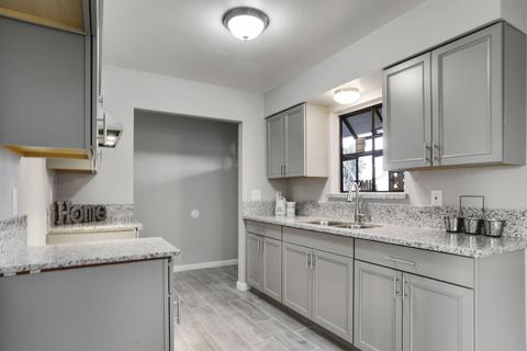 1222 Tulare St, Madera, CA 93638 photo 3