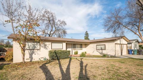 298 E Sandra Ave, Tulare, CA 93274 photo 9