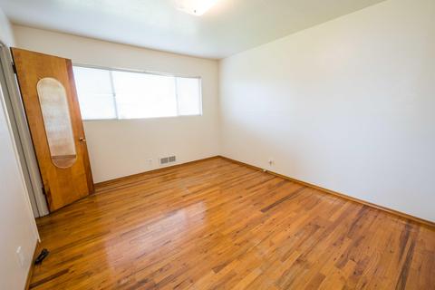 298 E Sandra Ave, Tulare, CA 93274 photo 18