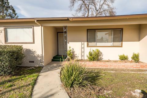 298 E Sandra Ave, Tulare, CA 93274 photo 11