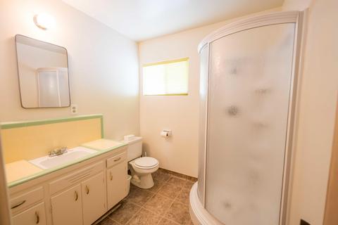 298 E Sandra Ave, Tulare, CA 93274 photo 13