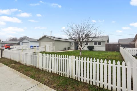 900 E Cinnamon Dr, Lemoore, CA 93245 photo 22