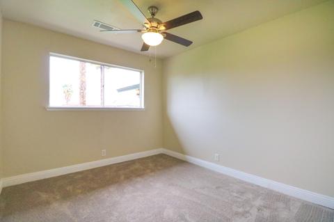 229 E Chavez Ave, Visalia, CA 93291 photo 20