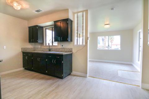 229 E Chavez Ave, Visalia, CA 93291 photo 10