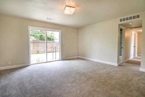 229 E Chavez Ave, Visalia, CA 93291 photo 12