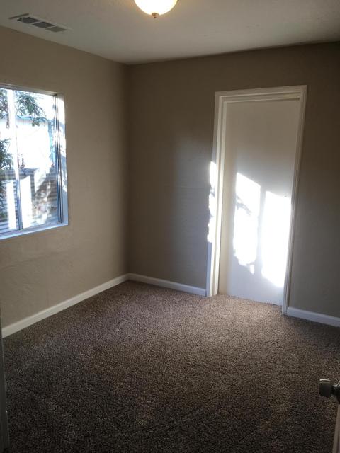 22954 Bishop Ave, Strathmore, CA 93267 photo 7