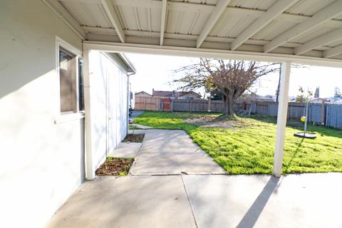 1493 E Sequoia Ave, Tulare, CA 93274 photo 15