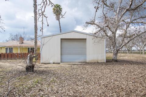 4010 S Lovers Ln, Visalia, CA 93292 photo 32