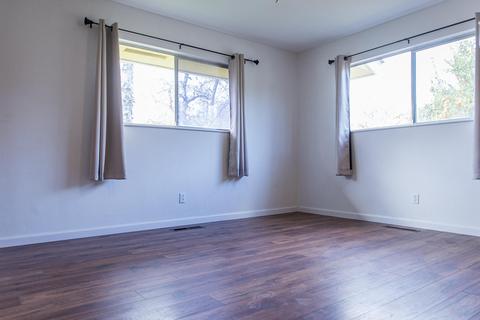 4010 S Lovers Ln, Visalia, CA 93292 photo 22