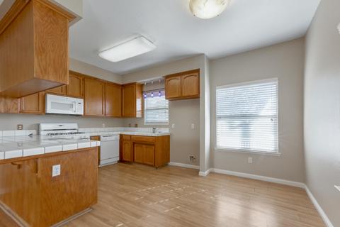 1373 Vine St, Exeter, CA 93221 photo 19