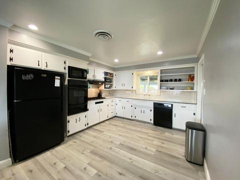 2934 E Laurel Ave, Visalia, CA 93292 photo 4