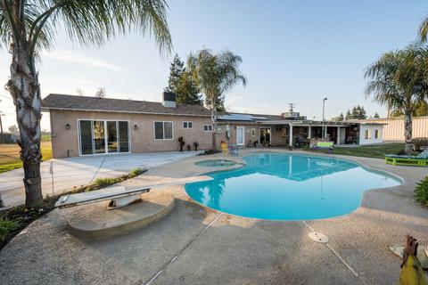 320 Morrison St, Tulare, CA 93274 photo 14