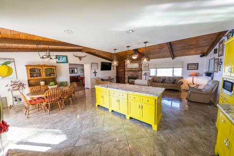 320 Morrison St, Tulare, CA 93274 photo 40