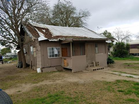 961 Walnut St, Pixley, CA 93256 photo 3