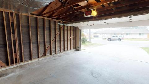 625 E Cambridge Ave, Visalia, CA 93292 photo 21
