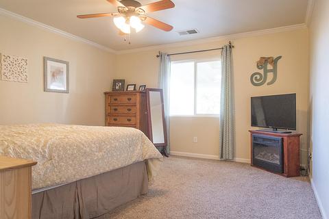 2234 E Chestnut Ct, Visalia, CA 93292 photo 17