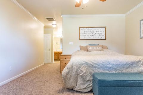 2234 E Chestnut Ct, Visalia, CA 93292 photo 18
