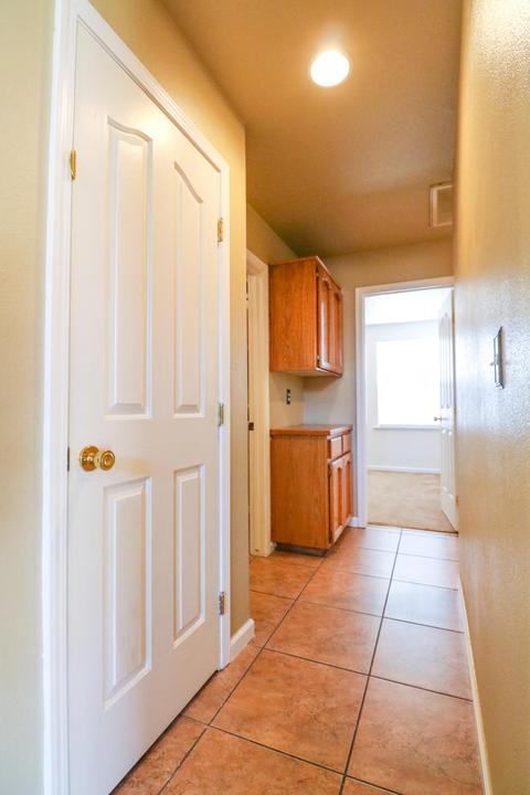 3305 E Roosevelt Ave, Visalia, CA 93292 photo 9