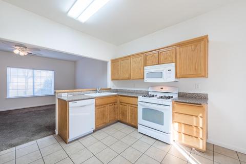 975 Bainum Ave, Corcoran, CA 93212 photo 12