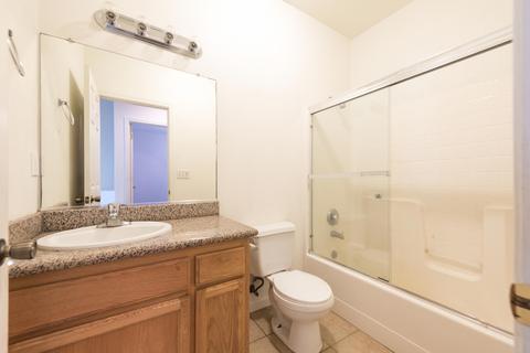 975 Bainum Ave, Corcoran, CA 93212 photo 14