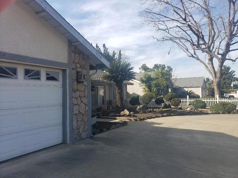 1375 E Carmelo Ave, Tulare, CA 93274 photo 4