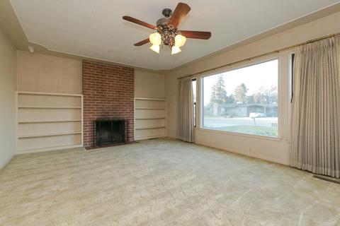 2443 E College Ave, Visalia, CA 93292 photo 5