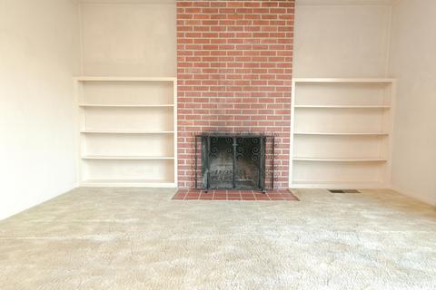 2443 E College Ave, Visalia, CA 93292 photo 6