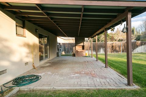 2443 E College Ave, Visalia, CA 93292 photo 17
