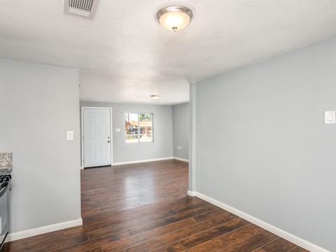 891 E Davis St, Pixley, CA 93256 photo 8