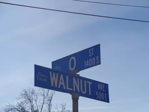 580 E Walnut Ave, Tulare, CA 93274 photo 8