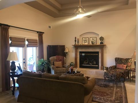696 Saint Thomas Ct, Exeter, CA 93221 photo 4