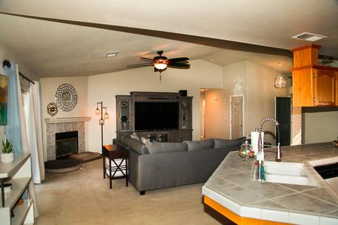 2420 E Seeger Ave, Visalia, CA 93292 photo 11