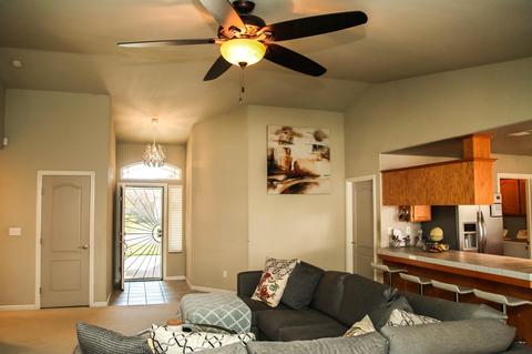 2420 E Seeger Ave, Visalia, CA 93292 photo 6
