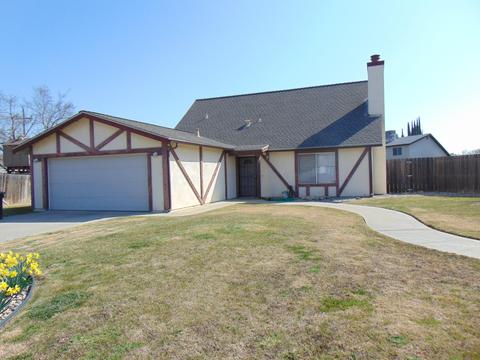 842 Avocado Ct, Lemoore, CA 93245 photo 2