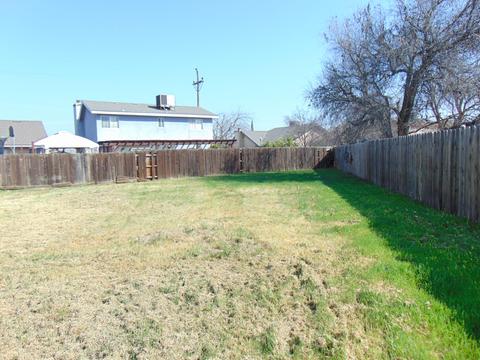 842 Avocado Ct, Lemoore, CA 93245 photo 20