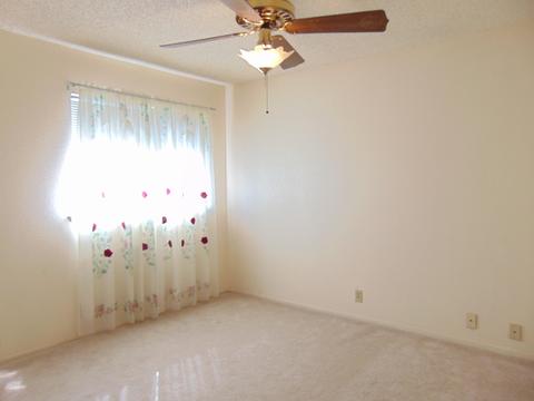 842 Avocado Ct, Lemoore, CA 93245 photo 18