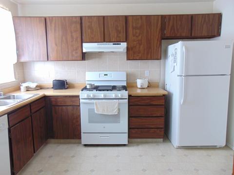 842 Avocado Ct, Lemoore, CA 93245 photo 5