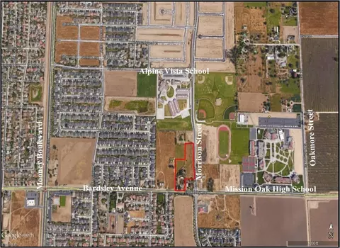 2970 E Bardsley Ave, Tulare, CA 93274 photo 1