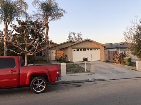1216 Iris St, Wasco, CA 93280 photo 3