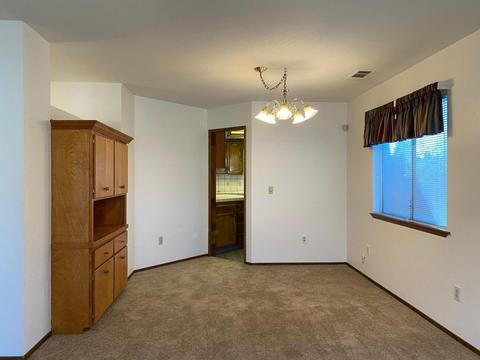 4627 W Iris Ave, Visalia, CA 93277 photo 6