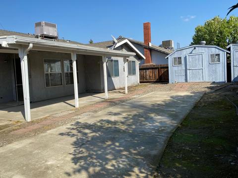 4627 W Iris Ave, Visalia, CA 93277 photo 25