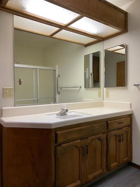 4627 W Iris Ave, Visalia, CA 93277 photo 15
