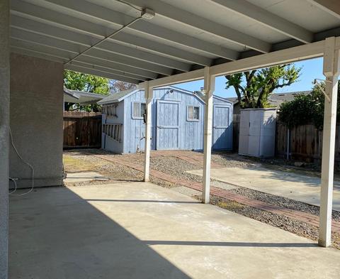 4627 W Iris Ave, Visalia, CA 93277 photo 24