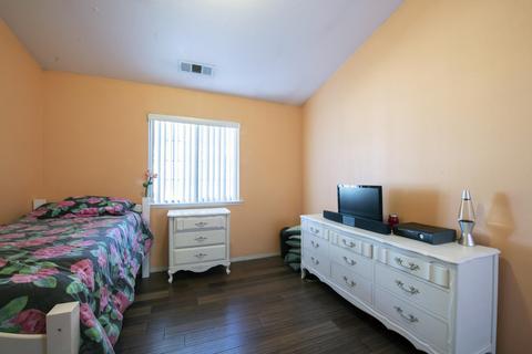 3618 E Willow Ct, Visalia, CA 93292 photo 13