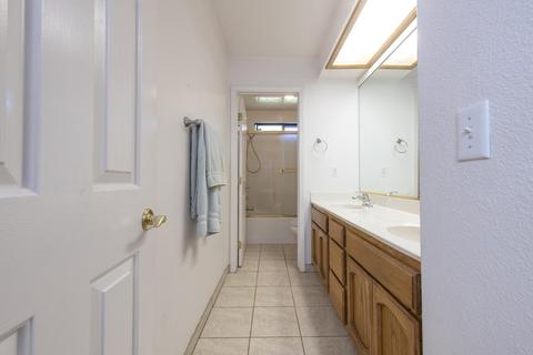 3618 E Willow Ct, Visalia, CA 93292 photo 14