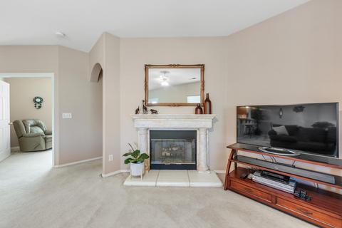 1008 Oak Ct, Fowler, CA 93625 photo 14