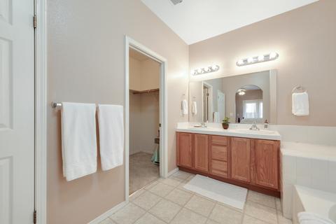 1008 Oak Ct, Fowler, CA 93625 photo 28