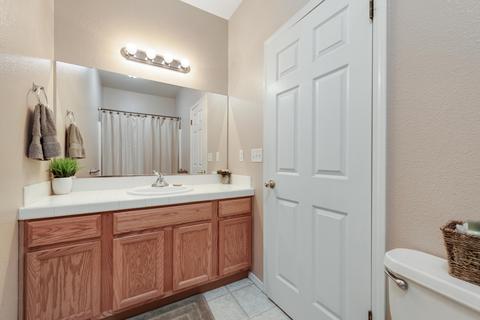 1008 Oak Ct, Fowler, CA 93625 photo 23