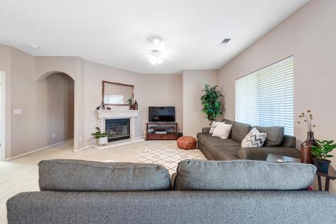 1008 Oak Ct, Fowler, CA 93625 photo 13
